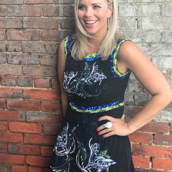 Cynthia Rowley Mesh Gown with Beading and Embroidary - Picture 3 of 8